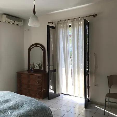 Cozy In By Paymán Club Alloggio in famiglia Tirana