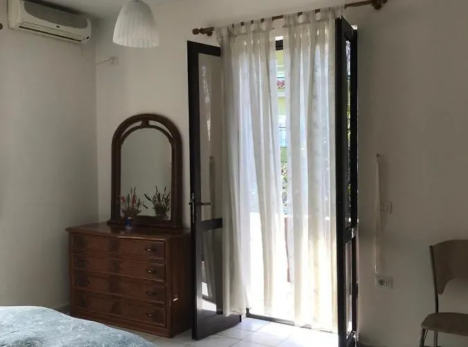 - Vatra E Lagjes By Payman Club Séjour chez l'habitant Tirana